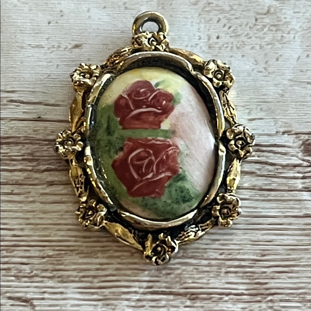 Vintage Floral Pendant with Gold Frame